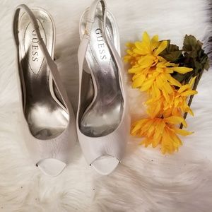 Guess White Peep Toe Heela